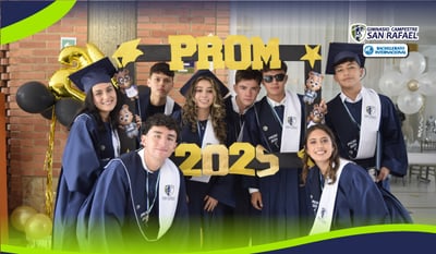¡Nuestros estudiantes de 11° cierran una etapa!